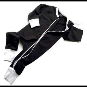 Little Bipsy - Two-Way Zip Romper in Black + Grey